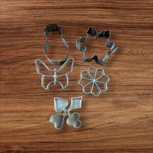 Vintage Metal Cookie Cutters Set Of 5 Unique Shapes Hearts Flower & Starburst De